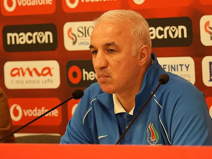 Arif Əsədov "Kəpəz"dən nə istəyir?